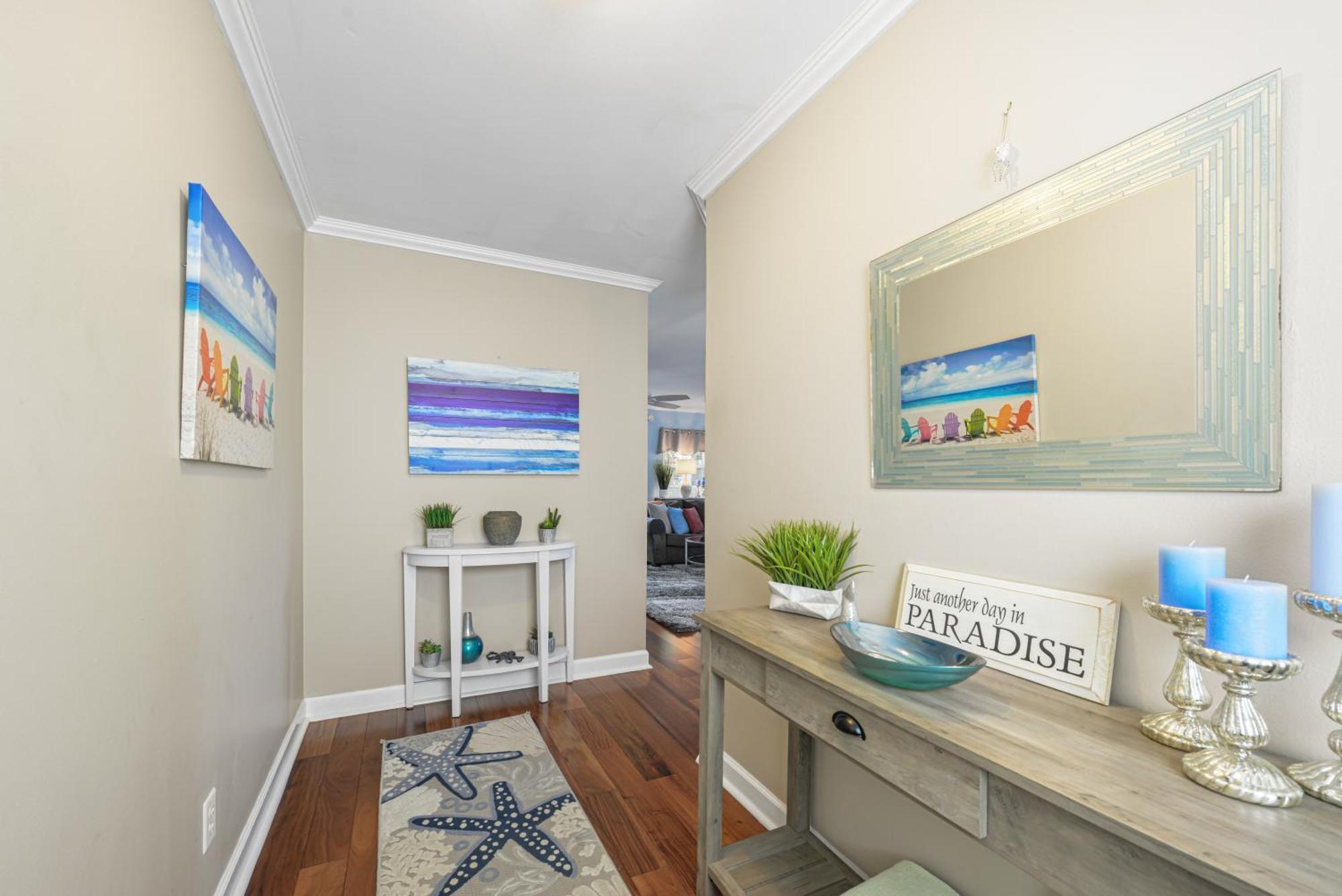 Apartment Paradise Place Duval Square
